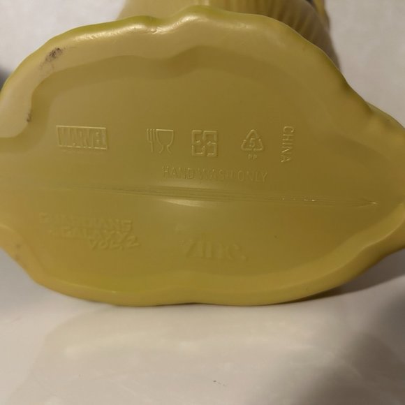 Marvel Guardians of the Galaxy Vol. 2 GROOT Popcorn Bucket Theater Exclusive - Picture 5 of 6